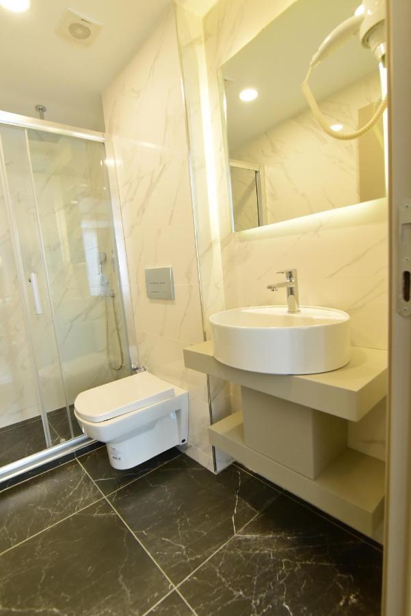 Serai Hotel Provincia di Provincia di Istanbul Esterno foto